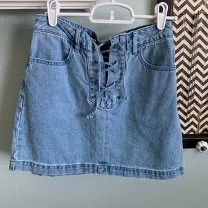 Kendall and Kylie lace up denim skirt!